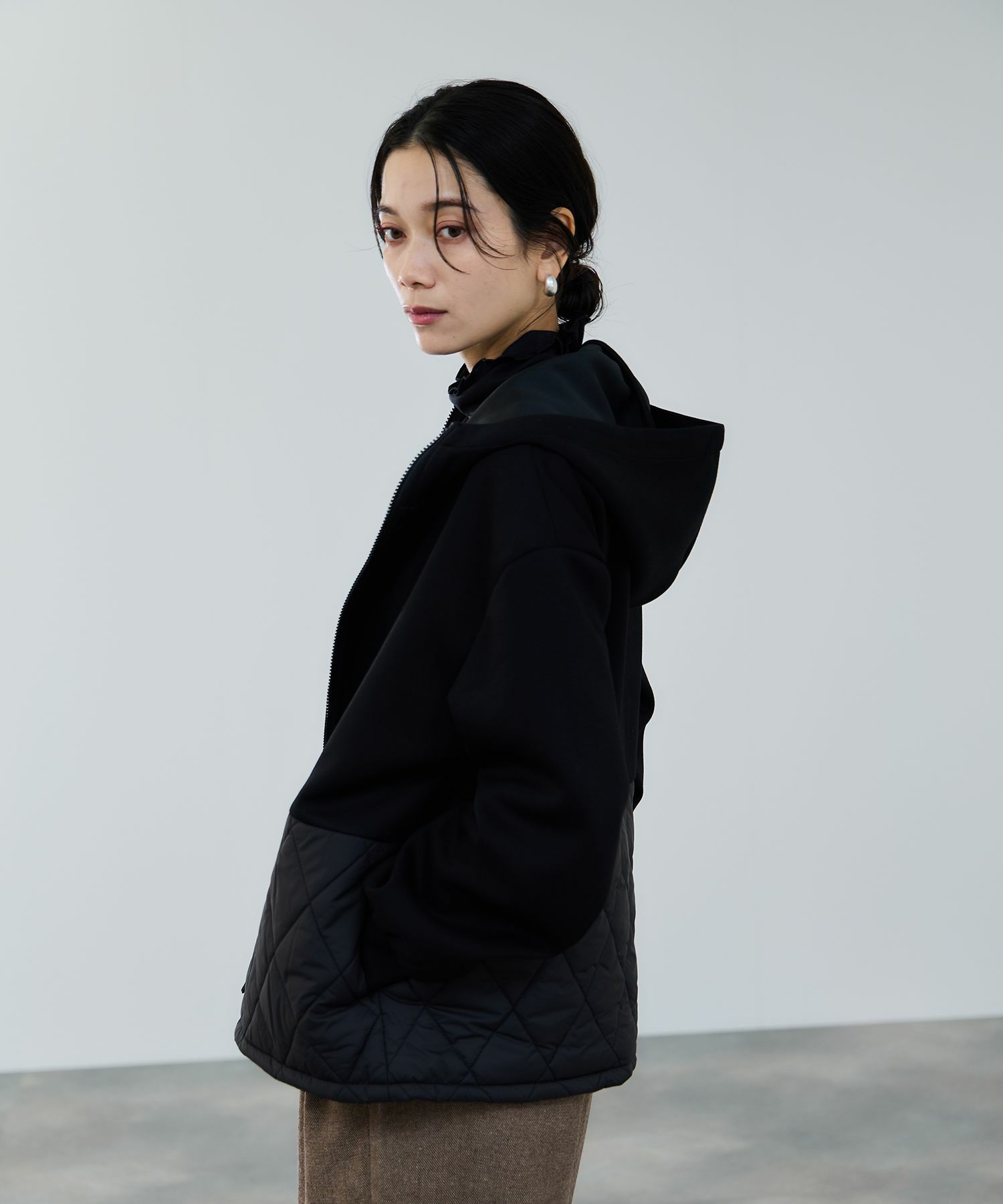 [値下げ]milli de l'air  エアリエポンチ素材オーバーパーカー レディース商品サムネイル-4