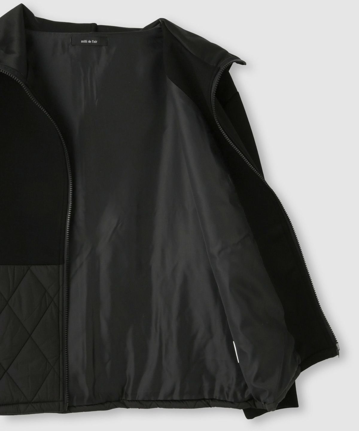milli de l'air エアリエポンチ素材オーバーパーカー レディース