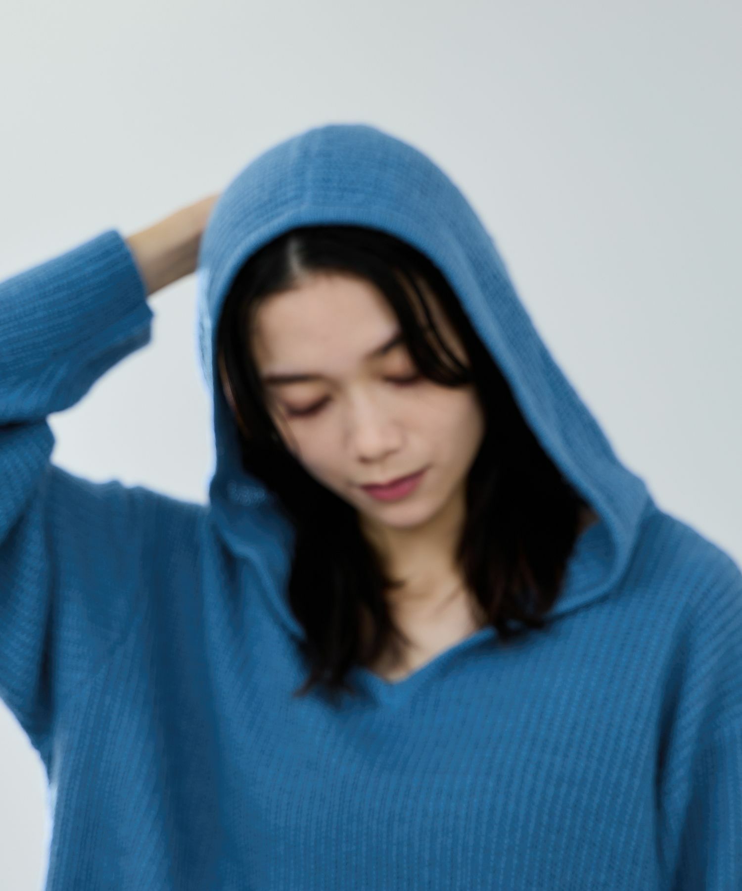 milli de l'air モヘヤタッチ片畦フーディニット レディース