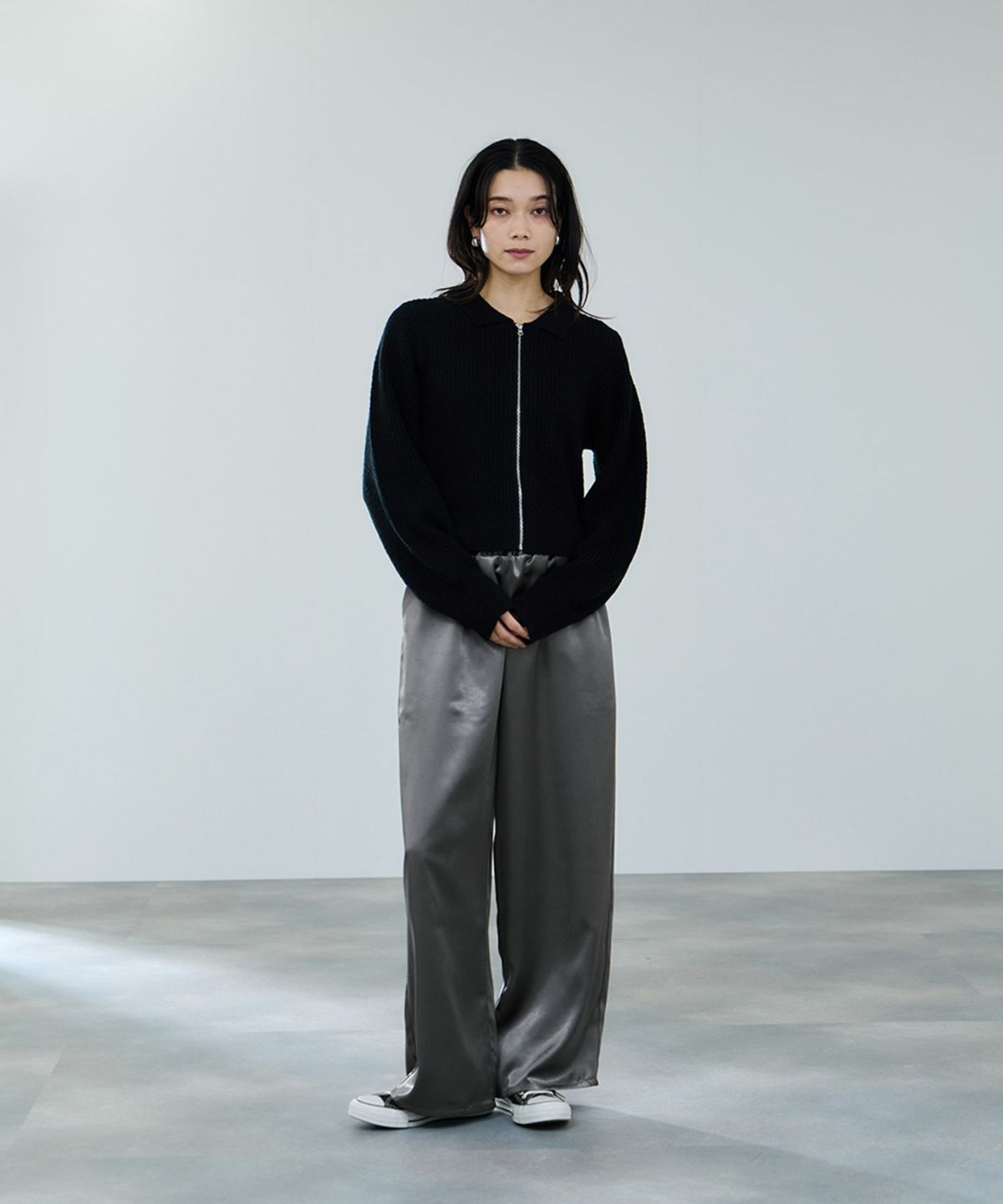 milli de l'air ヘビーサテンイージーワイドパンツ レディース