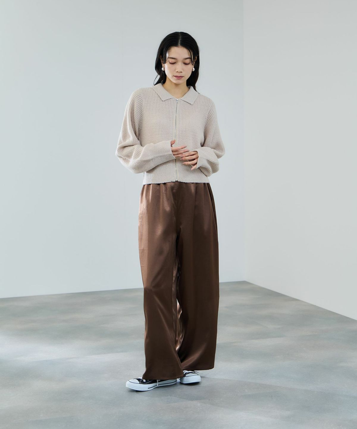 milli de l'air ヘビーサテンイージーワイドパンツ レディース