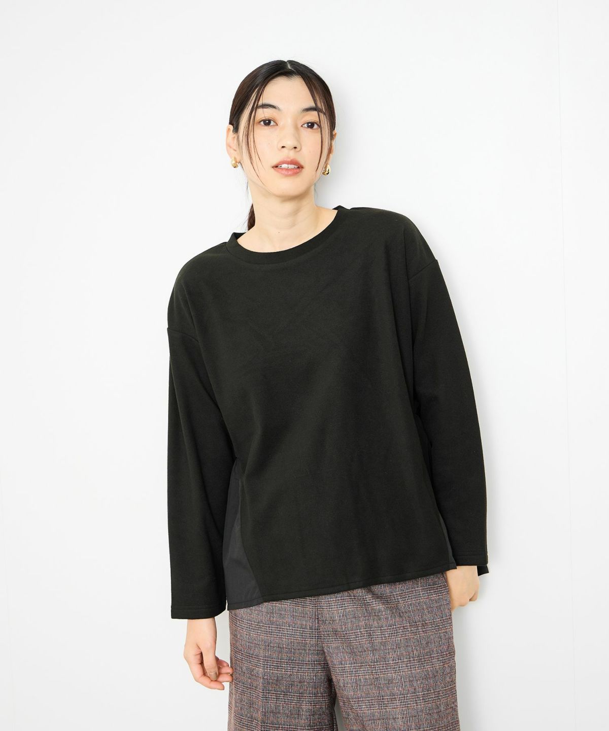  Idnes ドッキングペプラムプルオーバー レディース