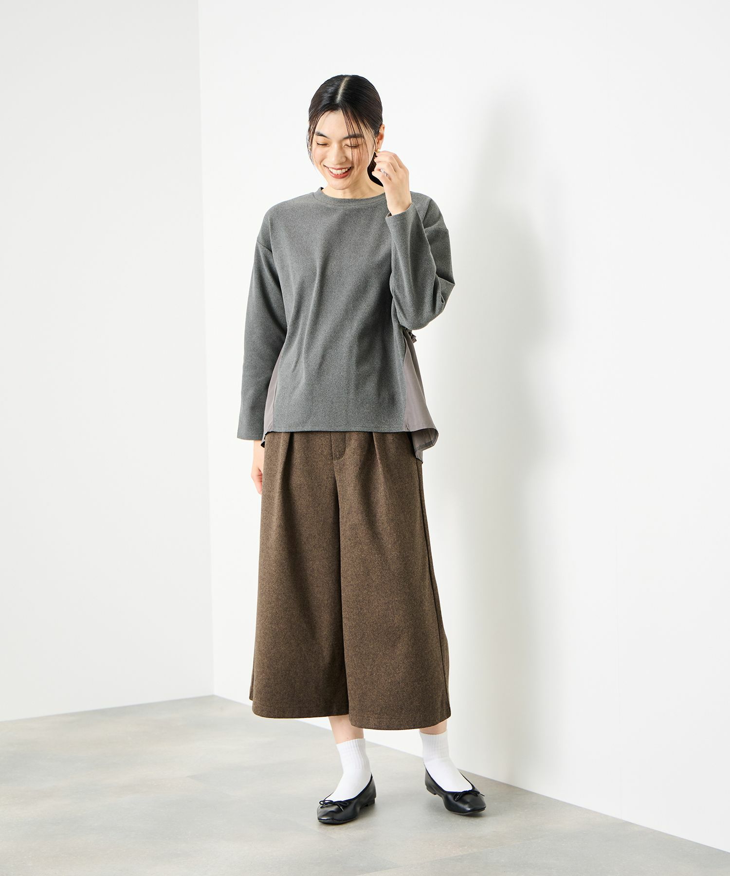  Idnes ドッキングペプラムプルオーバー レディース