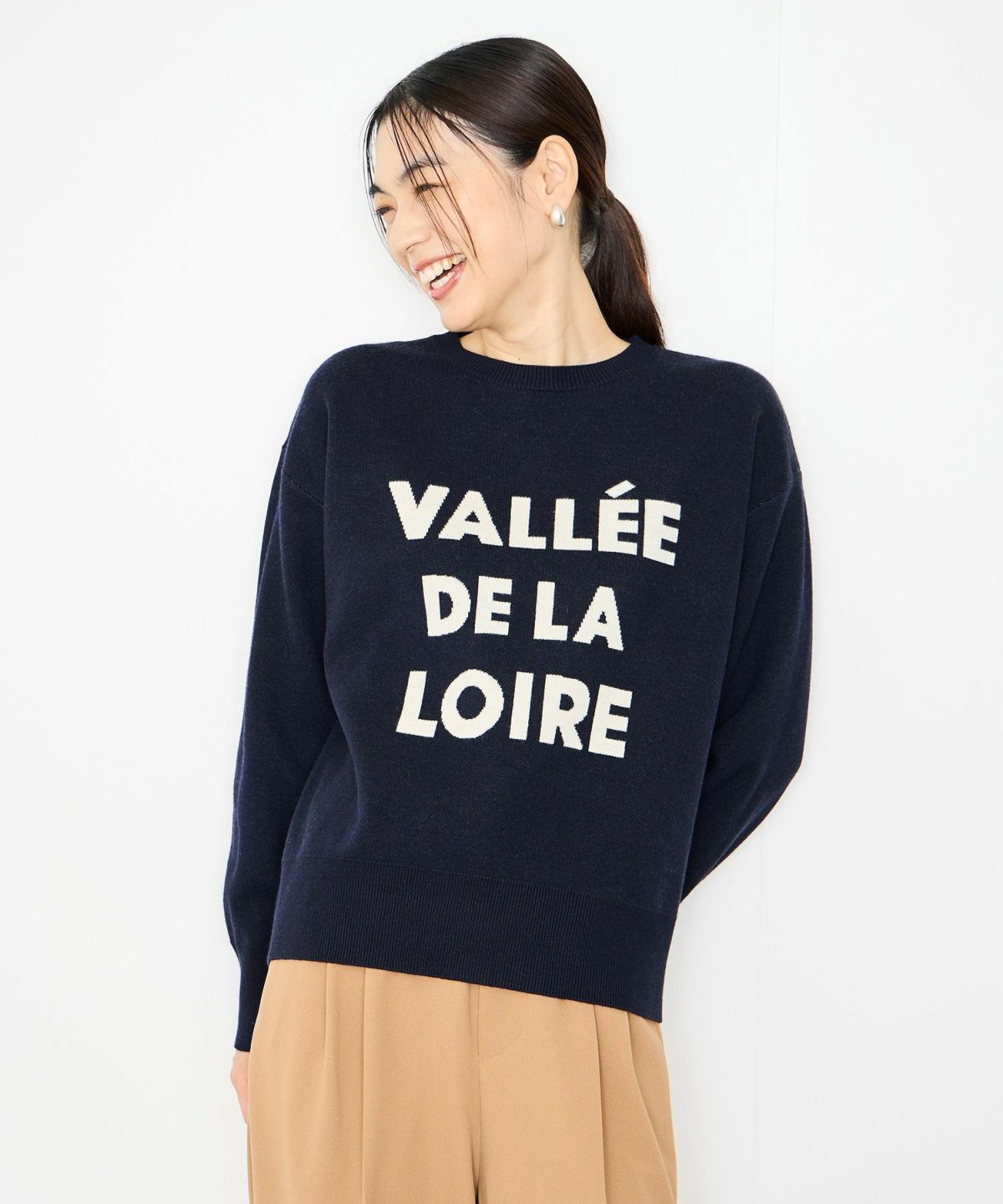 Idnes ジャガードロゴニットプルオーバー レディース