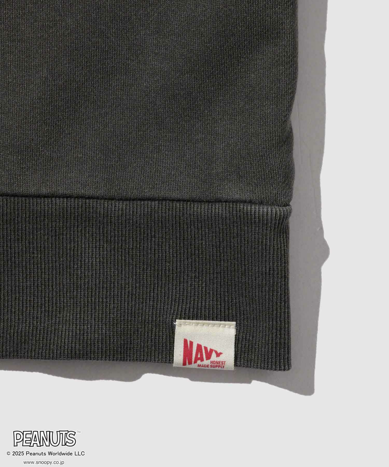 [値下げ]PEANUTS SNOOPY ピグメント加工プリントトレーナー メンズ商品サムネイル-26