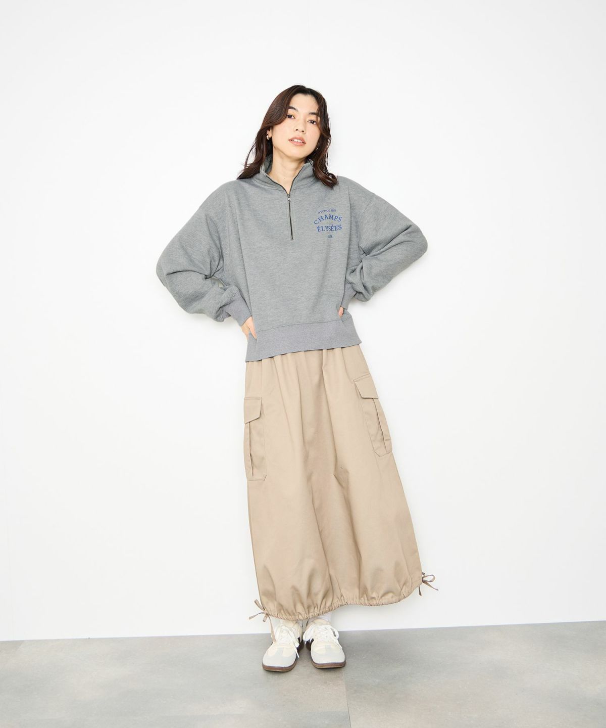  Idnes 裏起毛ロゴハーフジッププルオーバー レディース