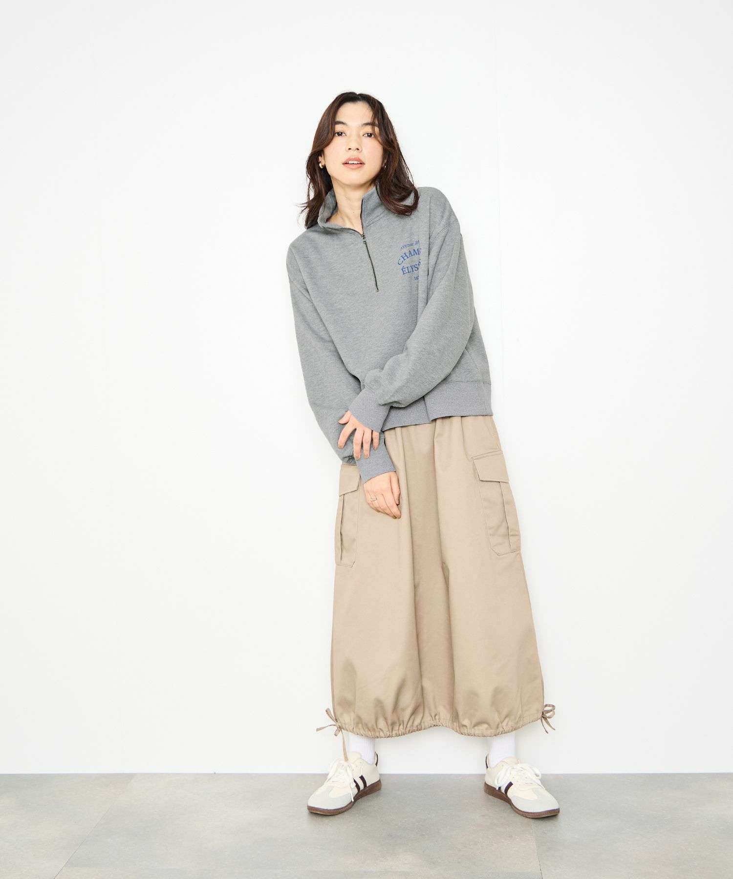  Idnes 裏起毛ロゴハーフジッププルオーバー レディース