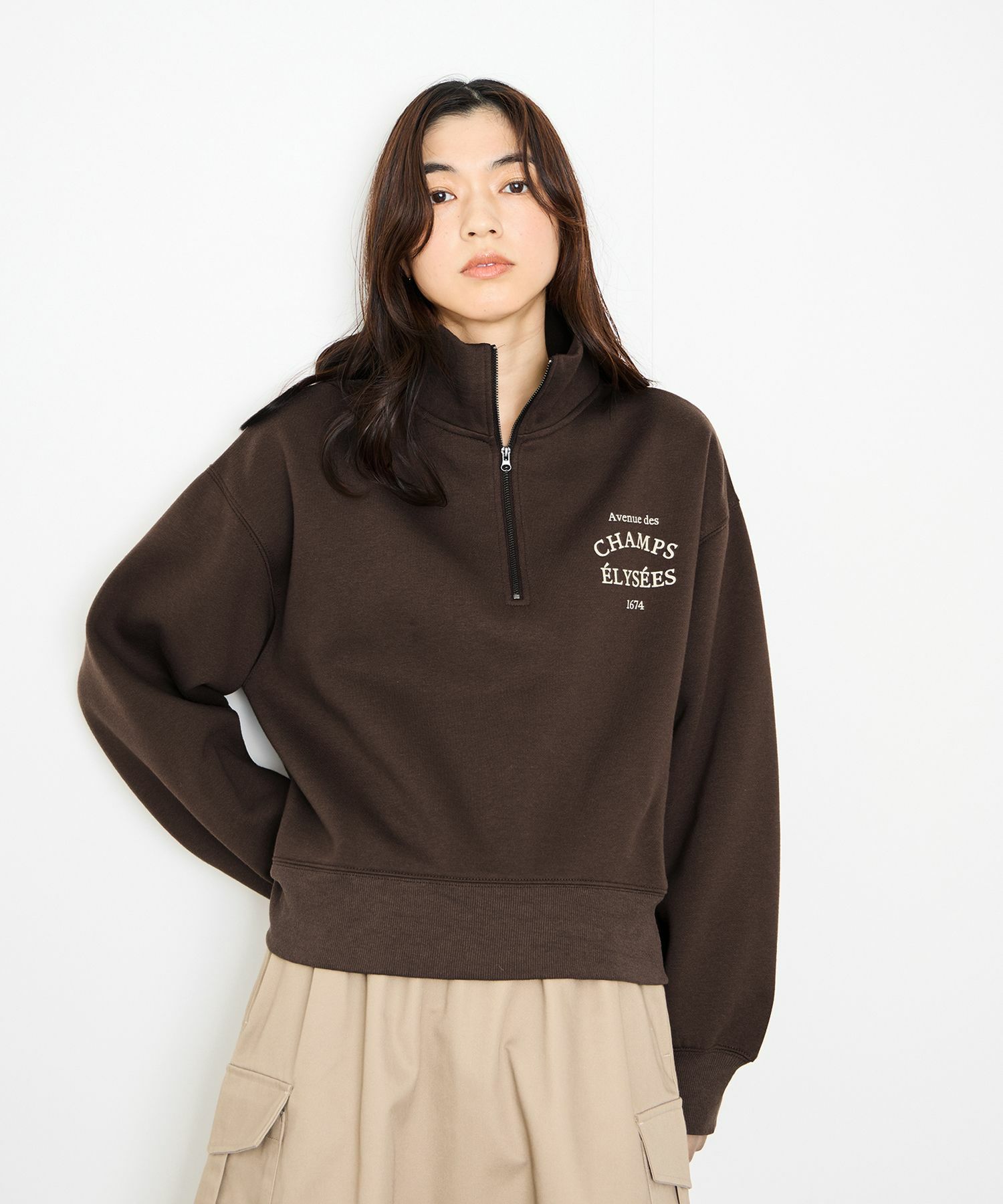 [値下げ]Idnes  裏起毛ロゴハーフジッププルオーバー レディース商品画像-11