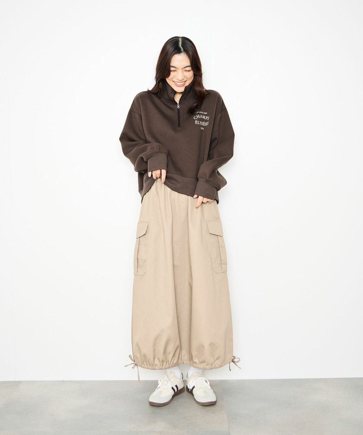  Idnes 裏起毛ロゴハーフジッププルオーバー レディース