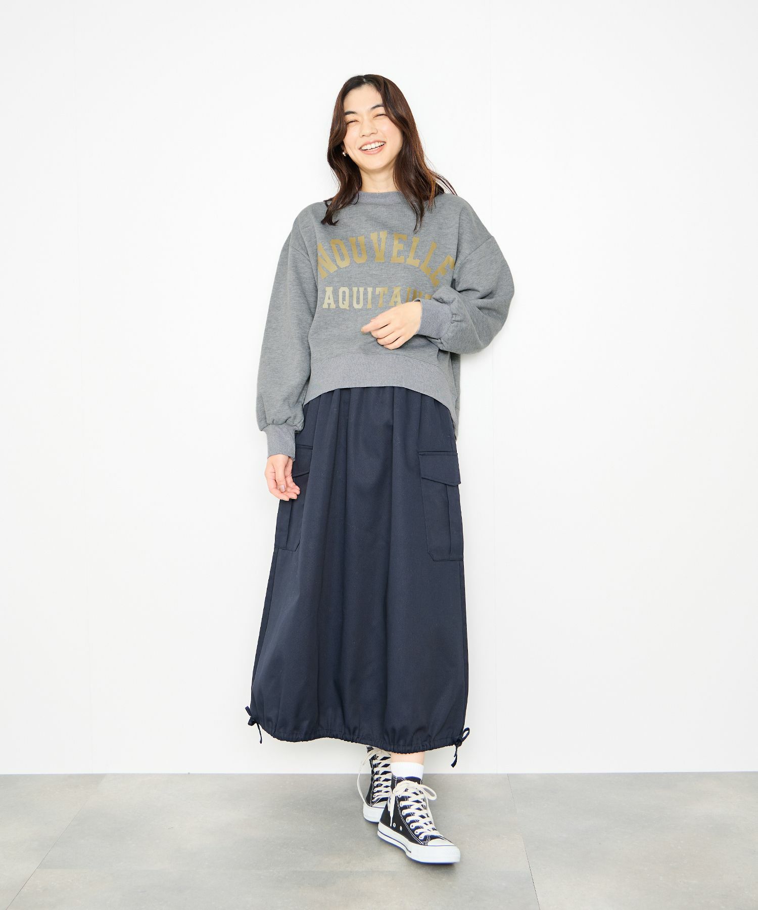 Idnes 箔プリントロゴスウェット レディース