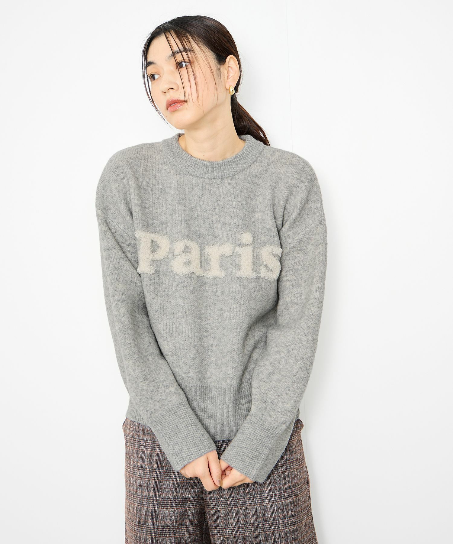  Idnes サガラ刺繍ニット レディース