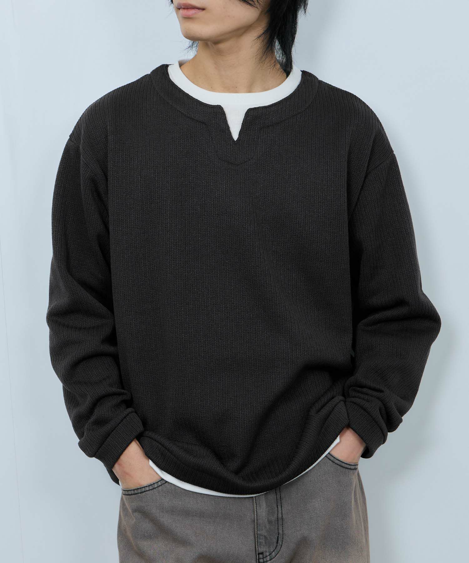 NAVY  針抜き裏起毛フェイクキーネックトレーナー メンズ商品画像-1