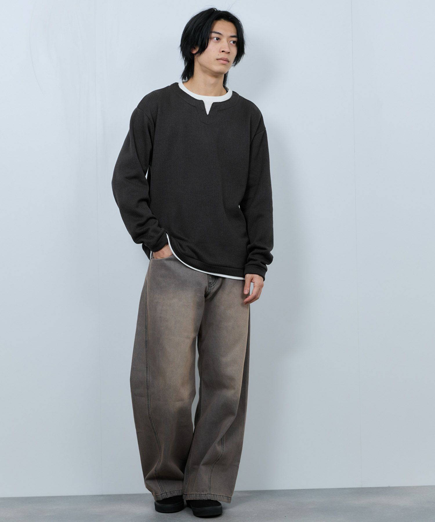 NAVY  針抜き裏起毛フェイクキーネックトレーナー メンズ商品画像-8