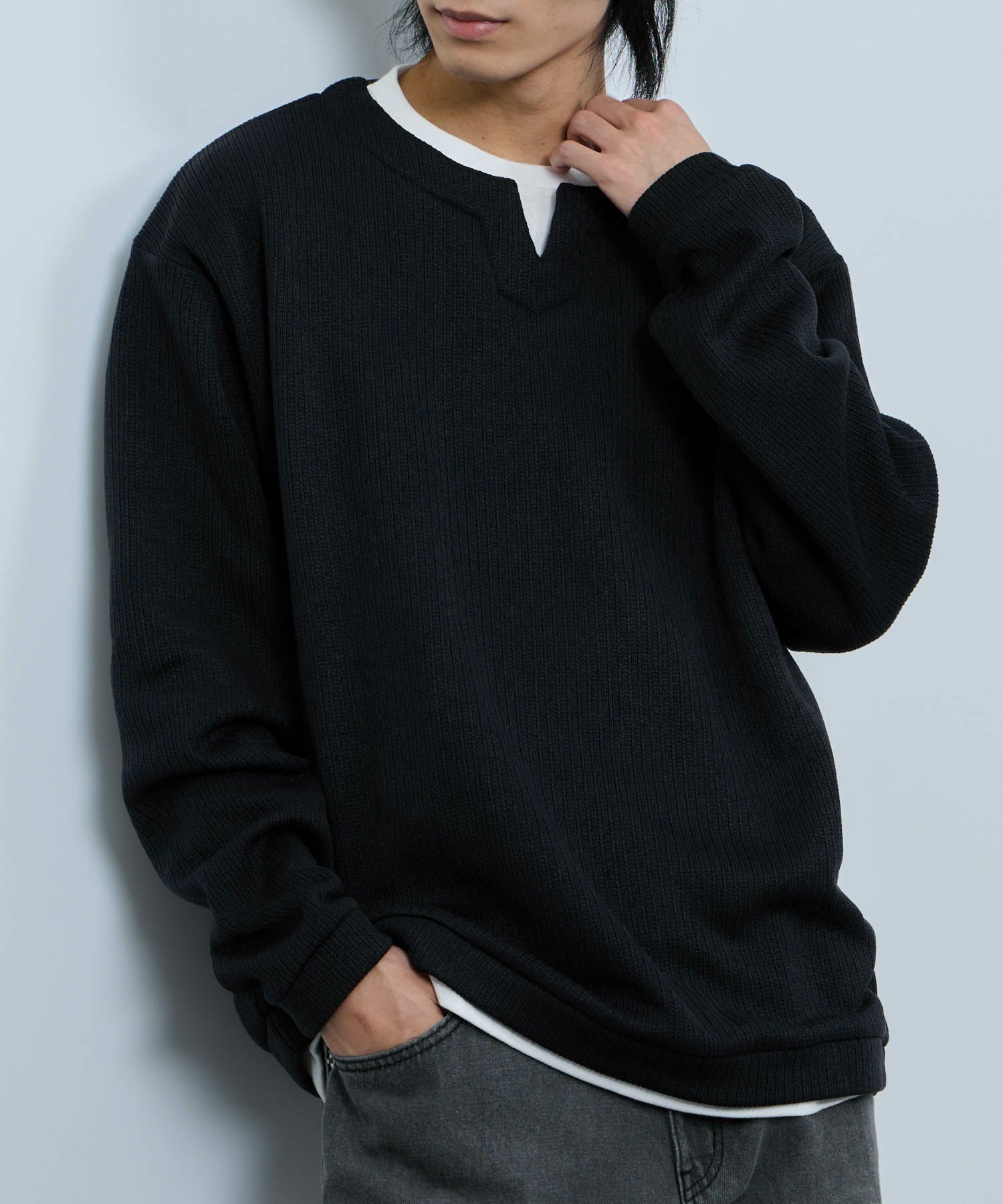 NAVY  針抜き裏起毛フェイクキーネックトレーナー メンズ商品画像-13