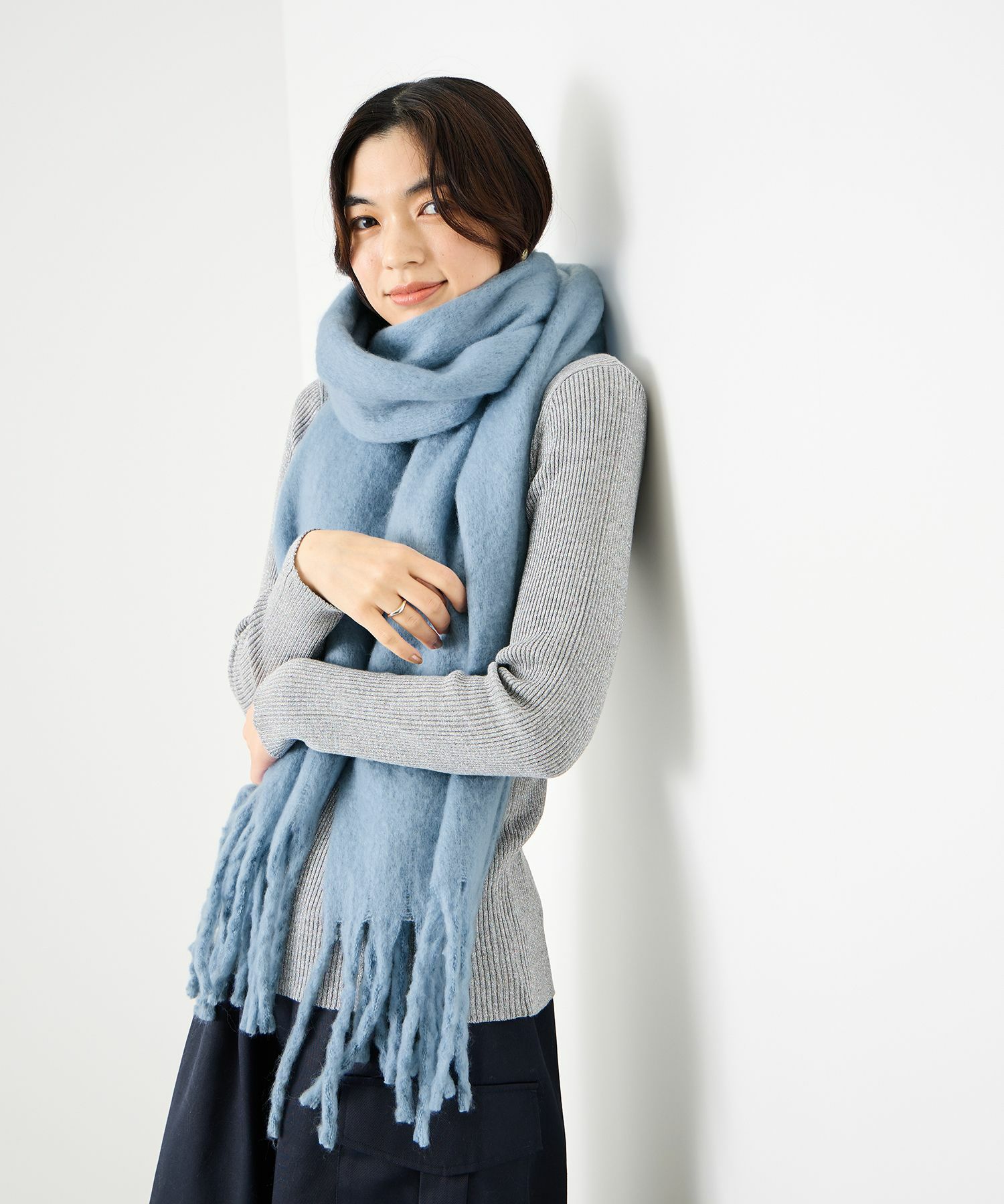 Idnes 無地ボリュームストール レディース