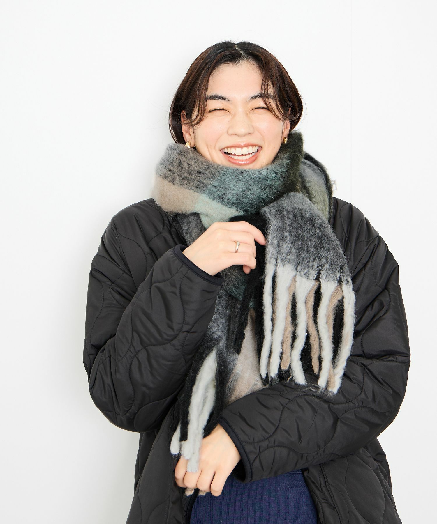 Idnes マルチチェックボリュームストール レディース