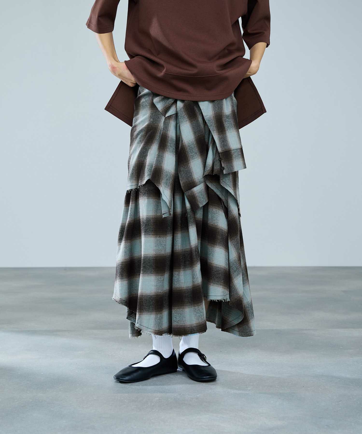 milli de l'air  フェイクスリーブチェックスカート レディース商品画像-1