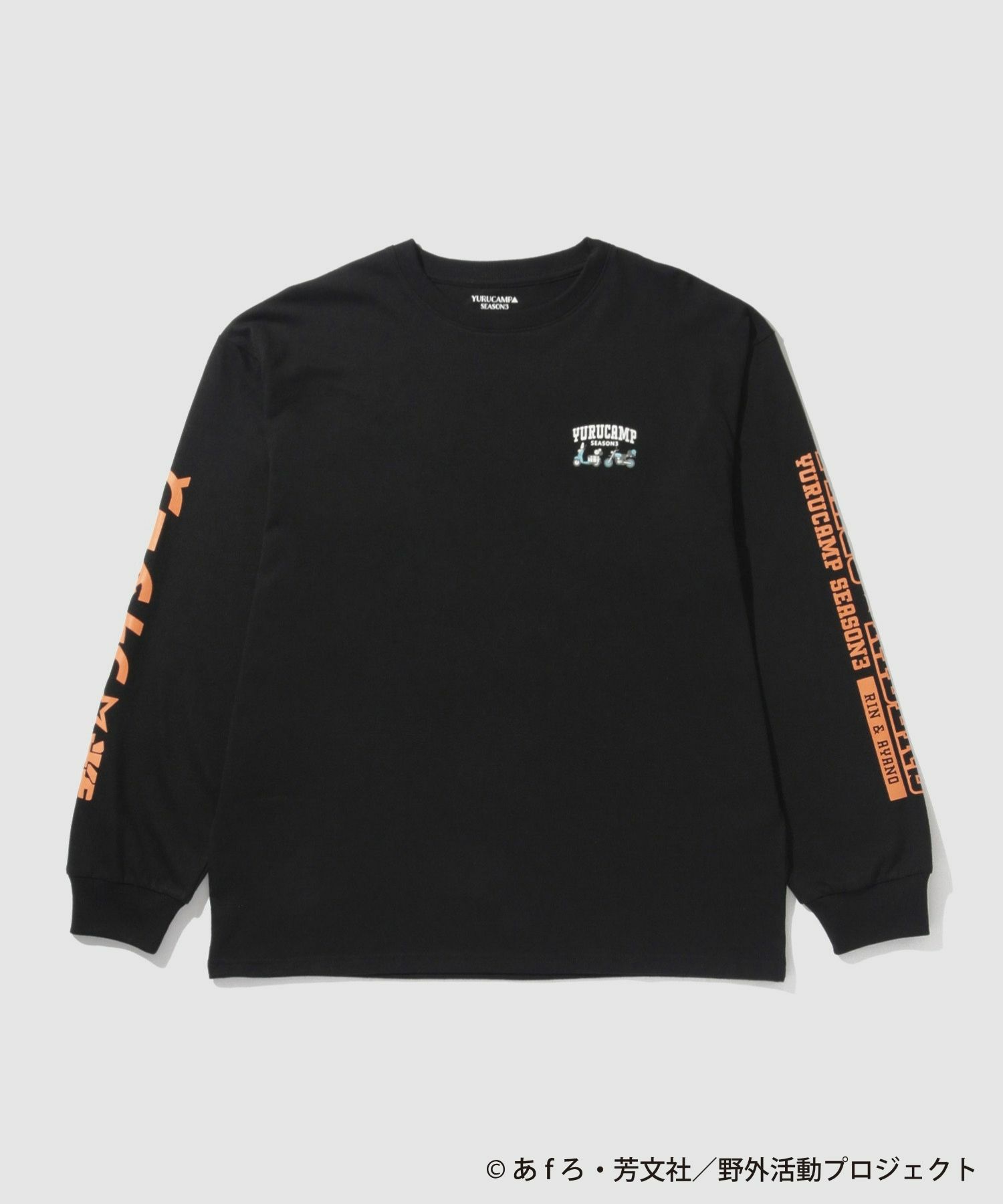 [予約販売 2/6より順次発送予定]『ゆるキャン△ SEASON３』 袖プリント長袖Tシャツ ブラック メンズ商品画像-1