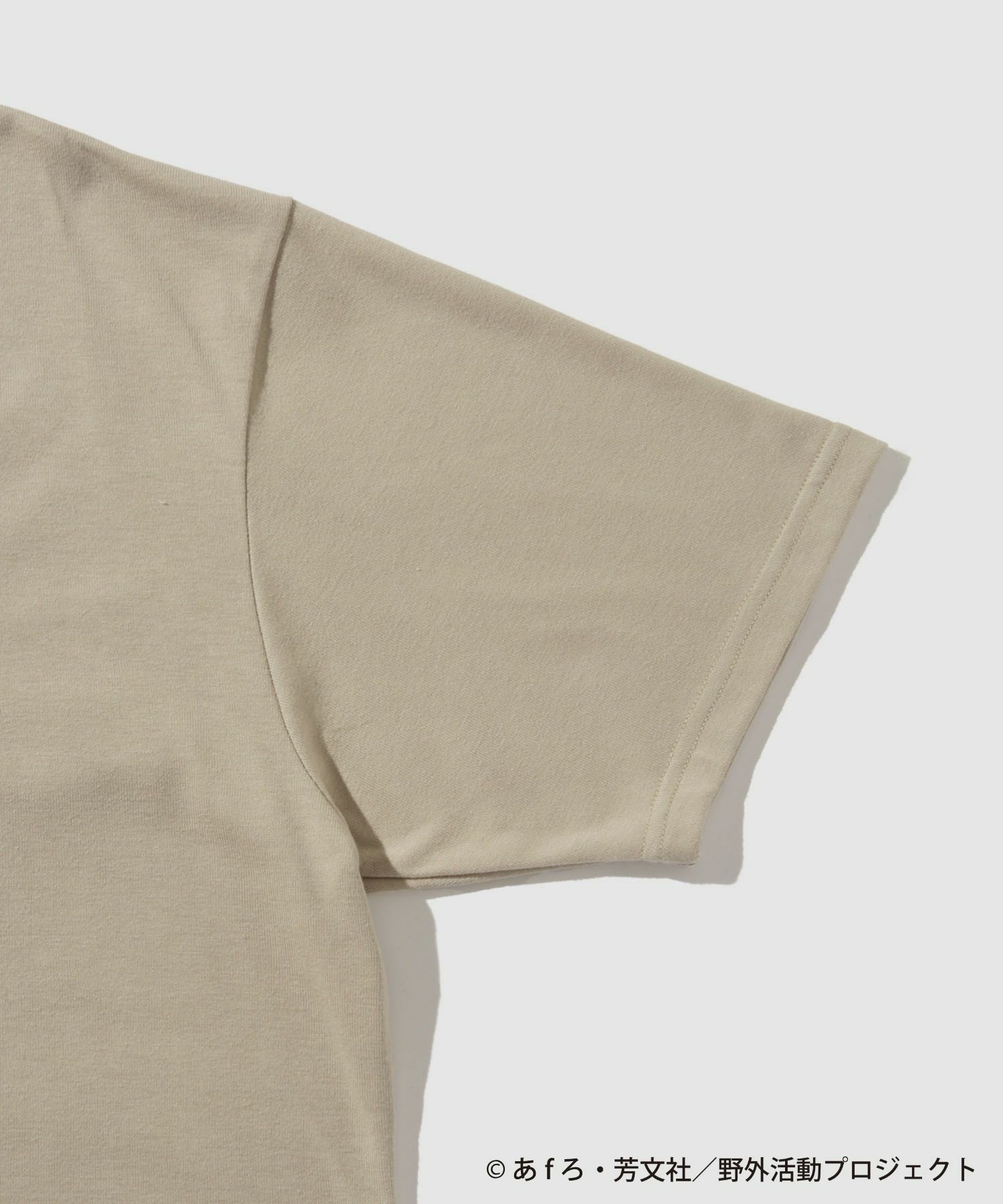 『ゆるキャン△ SEASON３』 バックプリントTシャツ ベージュ メンズ メール便 対応商品商品画像-4