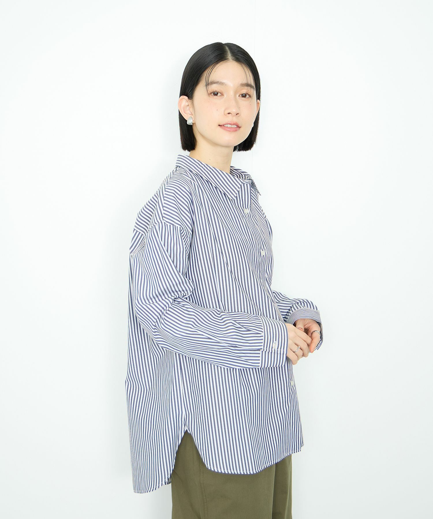 Idnes レギュラーカラーオーバーサイズシャツ レディース