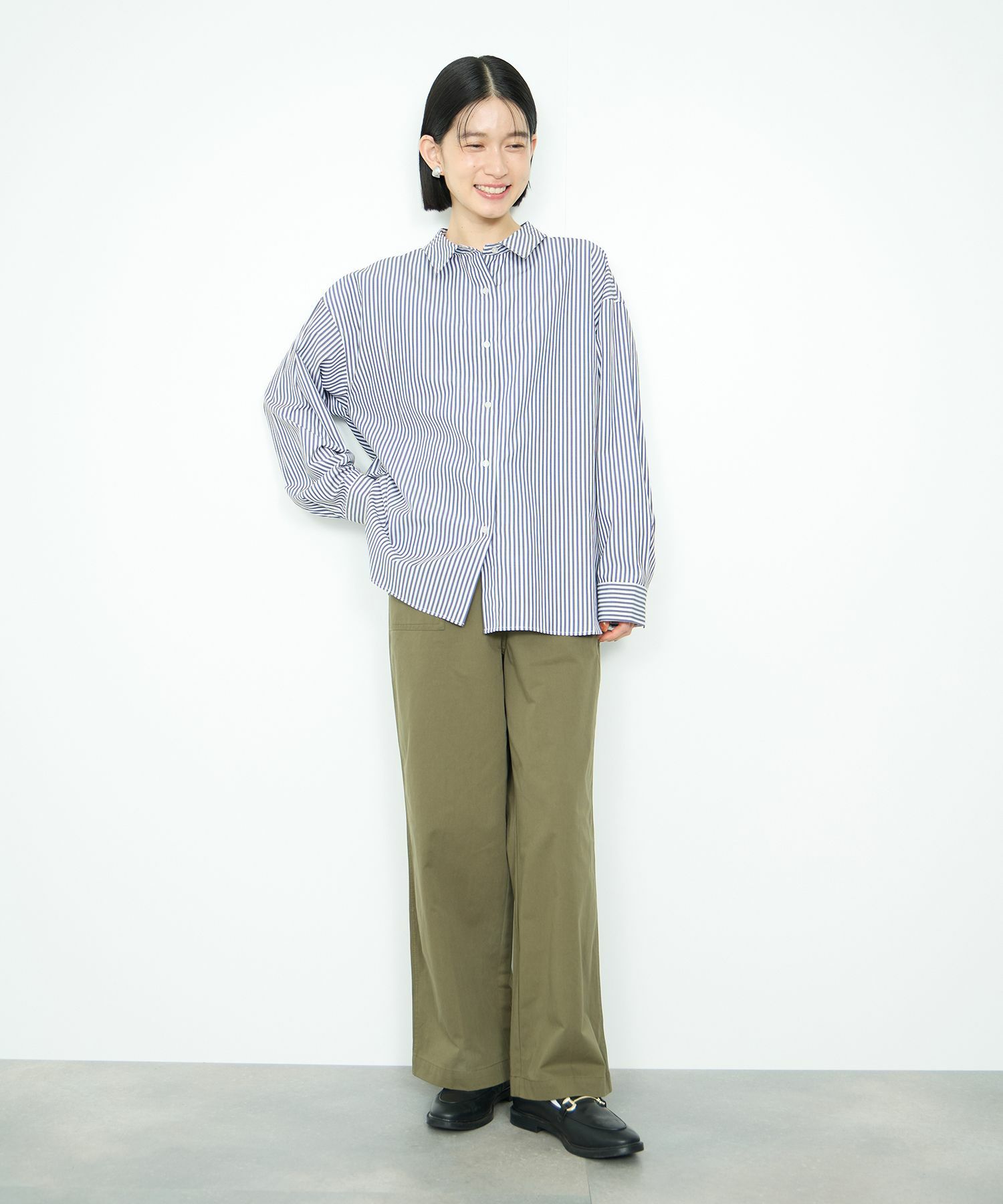 Idnes レギュラーカラーオーバーサイズシャツ レディース