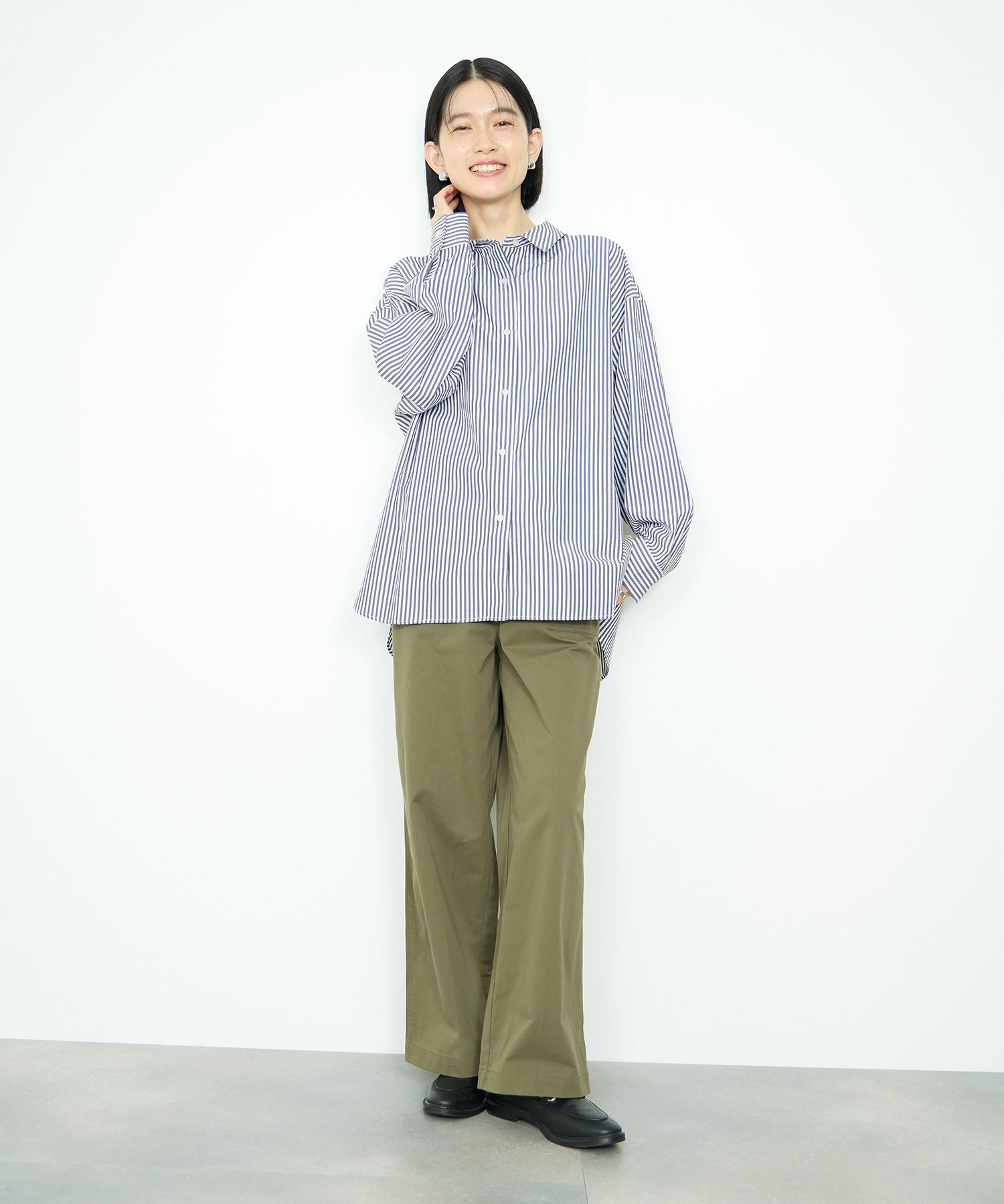 Idnes レギュラーカラーオーバーサイズシャツ レディース