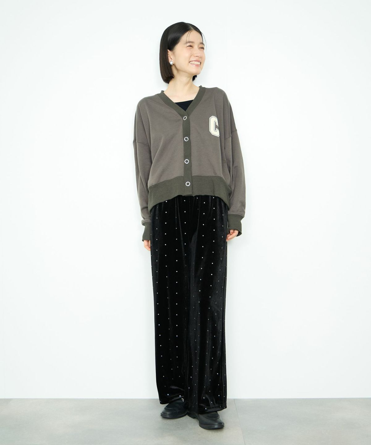 Idnes ロゴスウェットカーディガン レディース