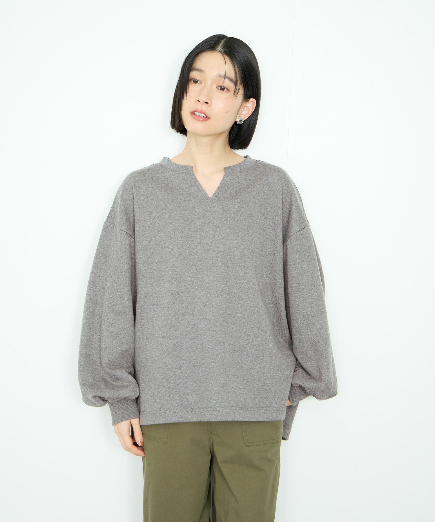 [値下げ]Idnes  スウェットVネックプルオーバー レディース商品画像-9