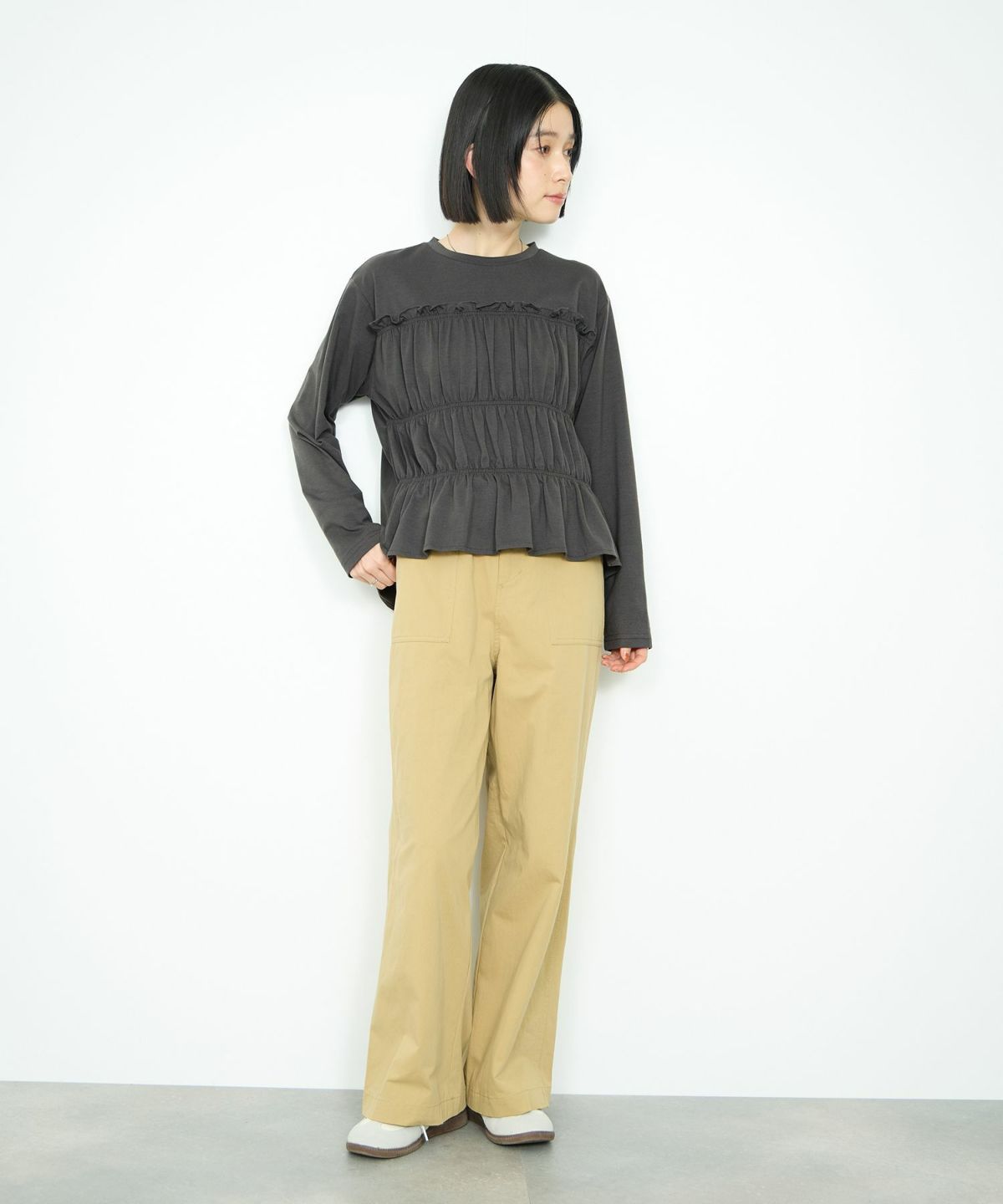 Idnes シャーリングギャザープルオーバー レディース メール便 対応商品