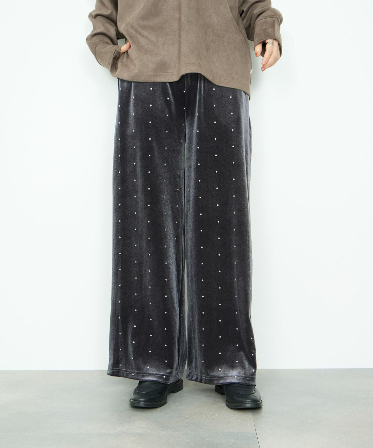 Idnes ベロアドットパンツ レディース