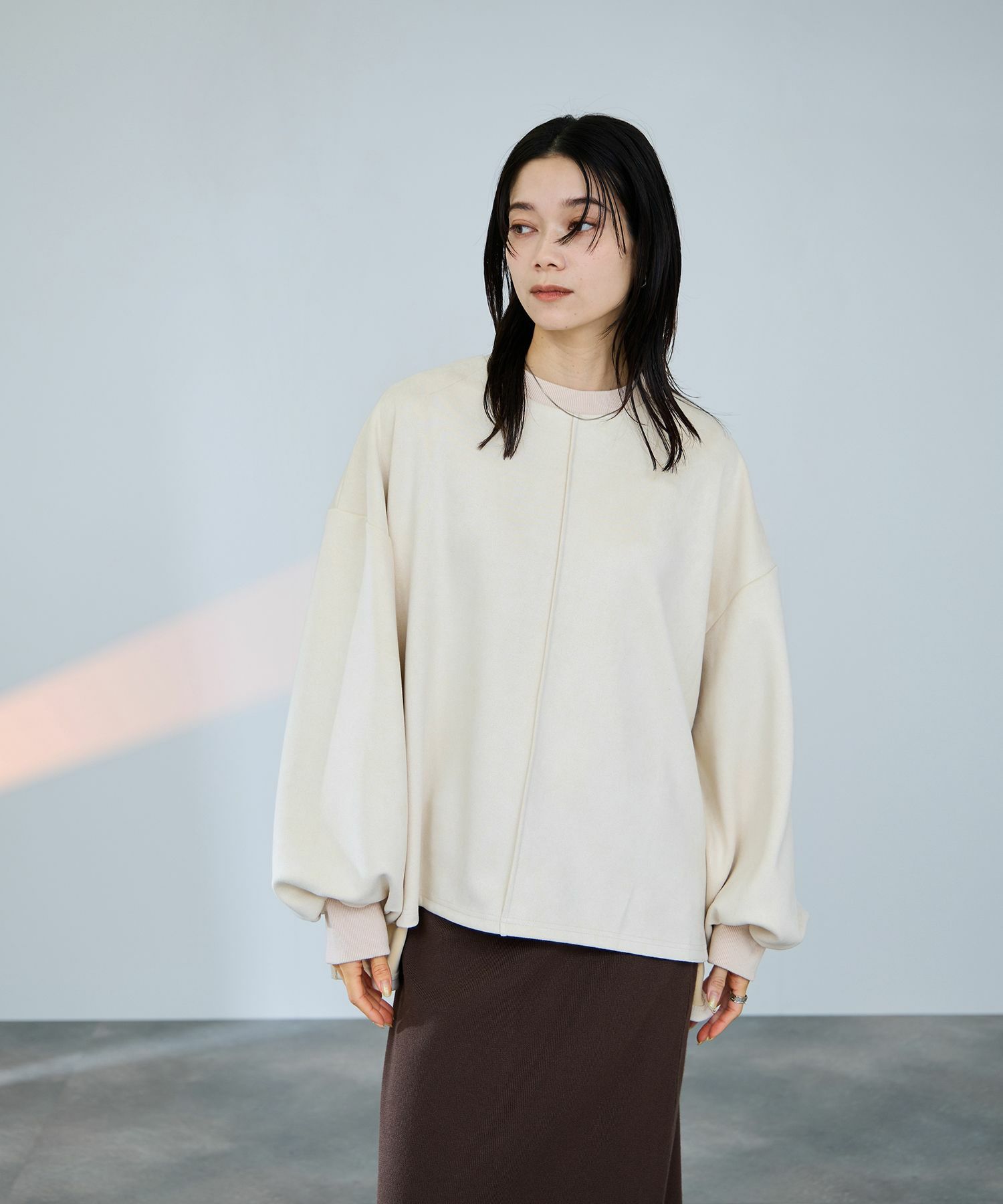 [値下げ]milli de l'air  ポンチ素材スエードライクプルオーバー レディース商品画像-2