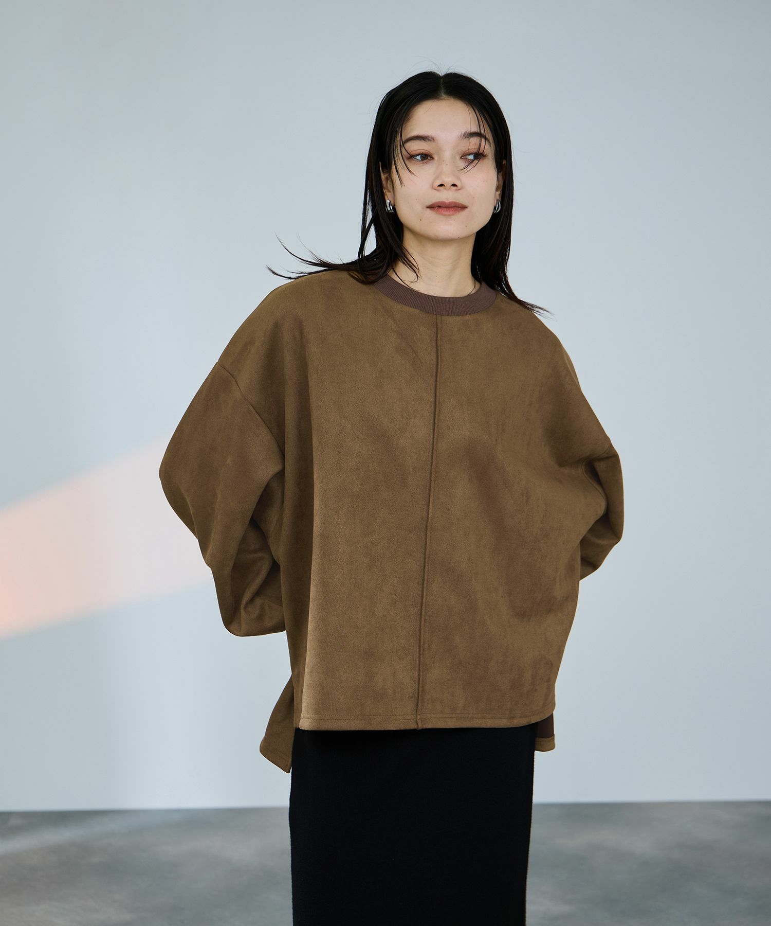 [値下げ]milli de l'air  ポンチ素材スエードライクプルオーバー レディース商品画像-3