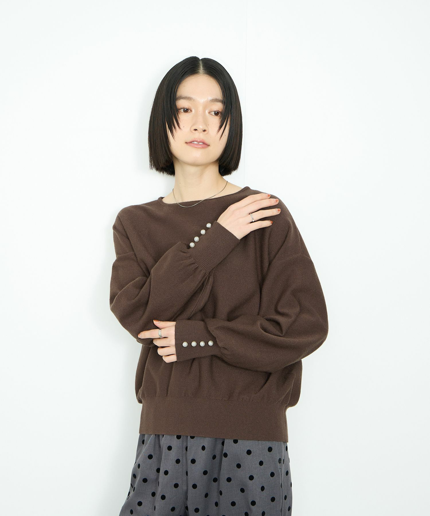 [値下げ]Idnes  横リブパールボタンニット レディース商品画像-5