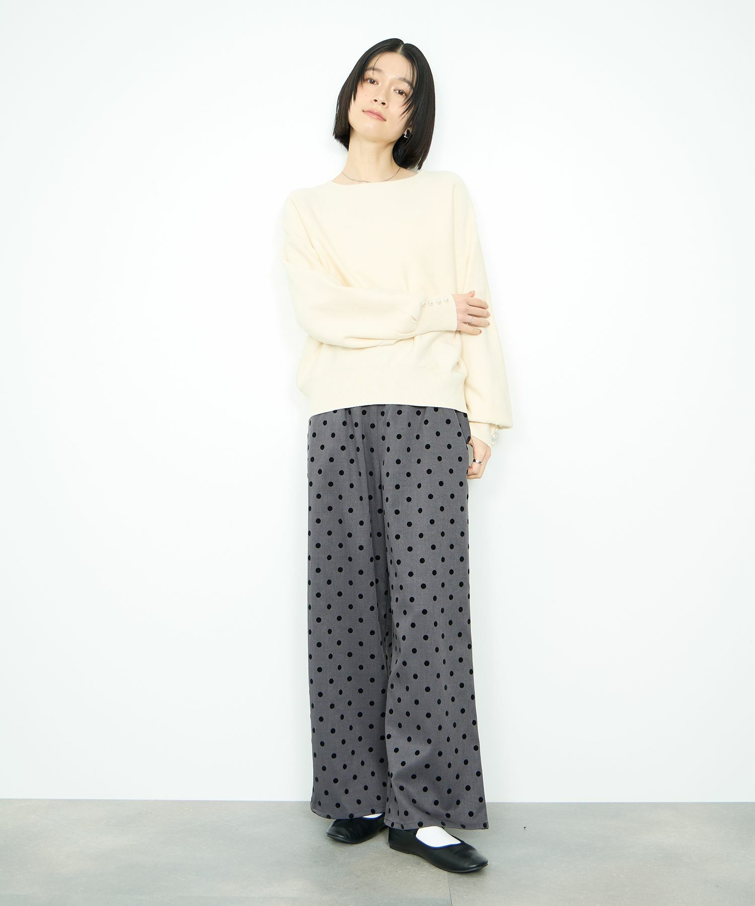 Idnes 横リブパールボタンニット レディース
