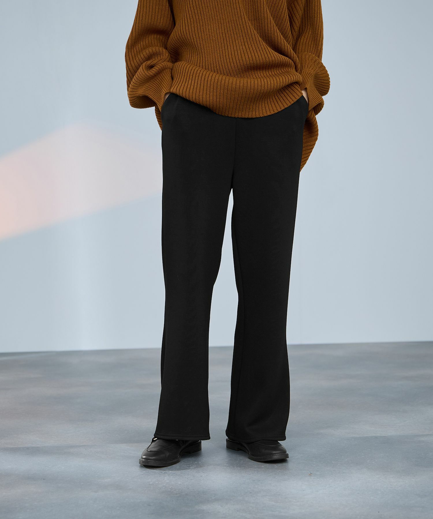 milli de l'air パフィバック 裏フリースダンボールニット フレアパンツ レディース