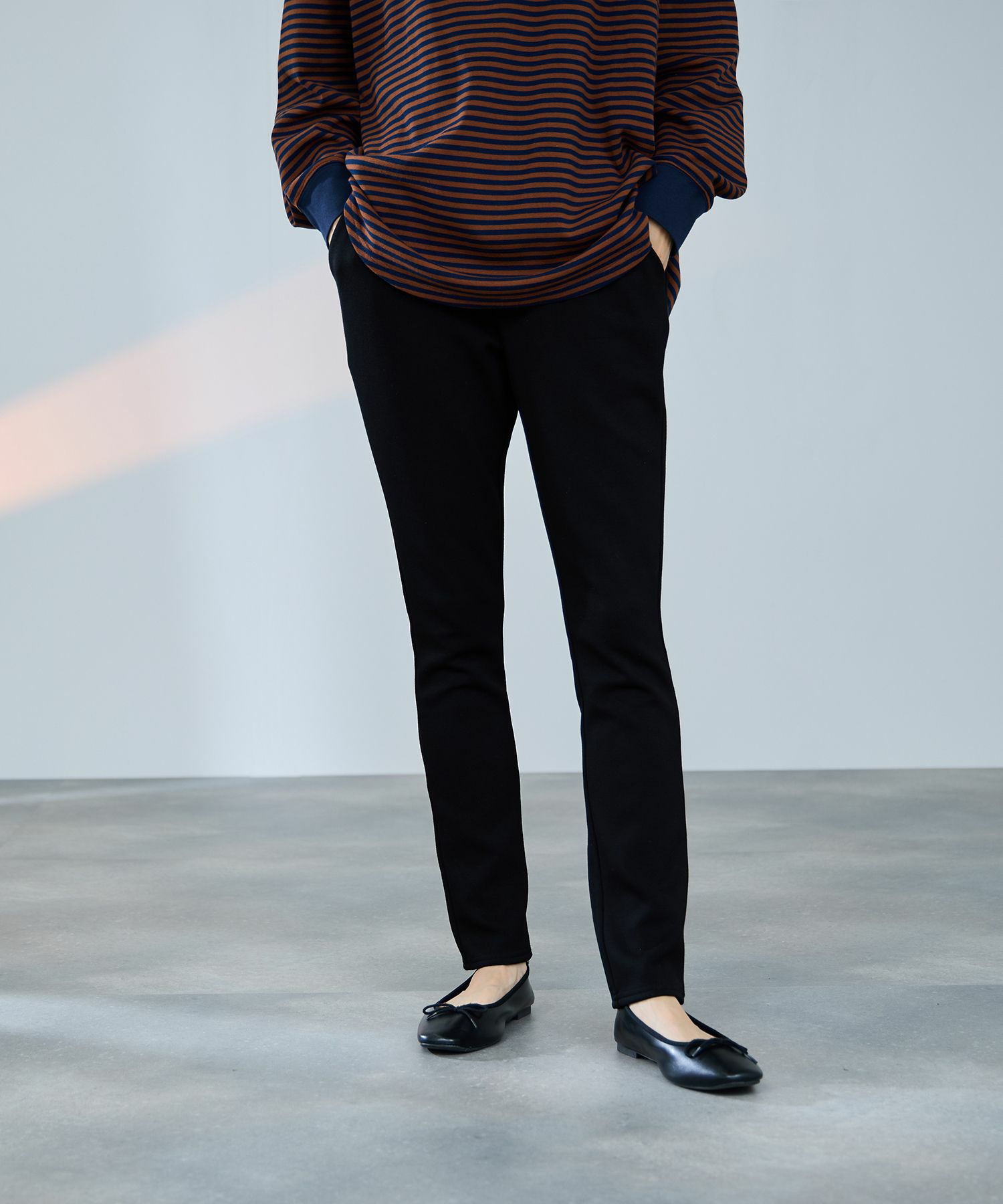 [値下げ]milli de l'air  パフィバック 裏フリースダンボールニット スリムパンツ レディース商品画像-1