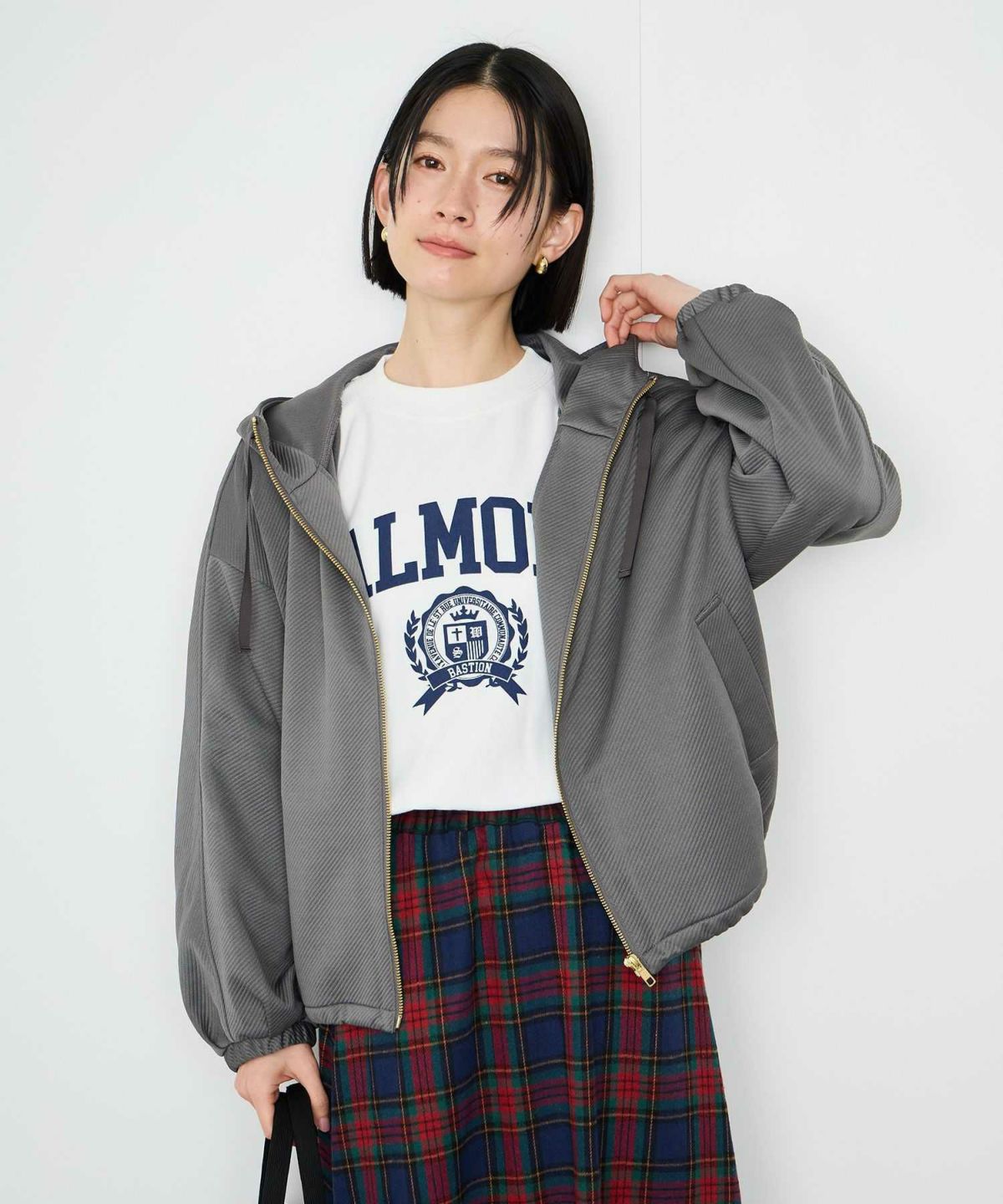 Idnes カルゼフードブルゾン レディース