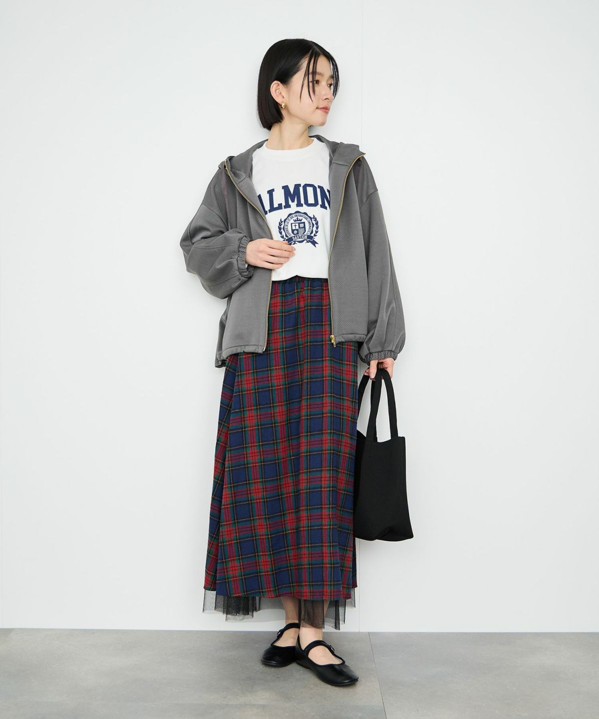 Idnes カルゼフードブルゾン レディース