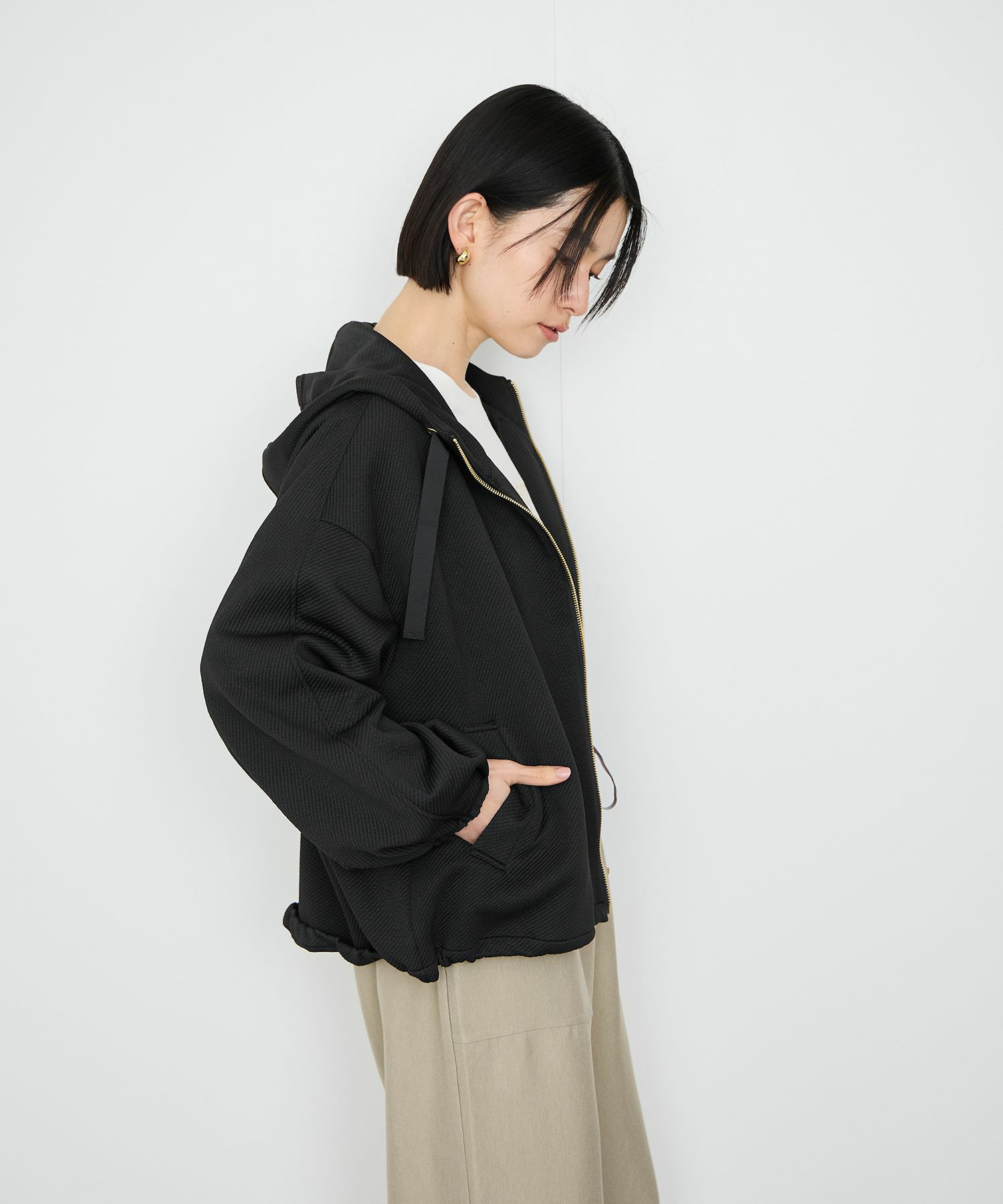 Idnes カルゼフードブルゾン レディース