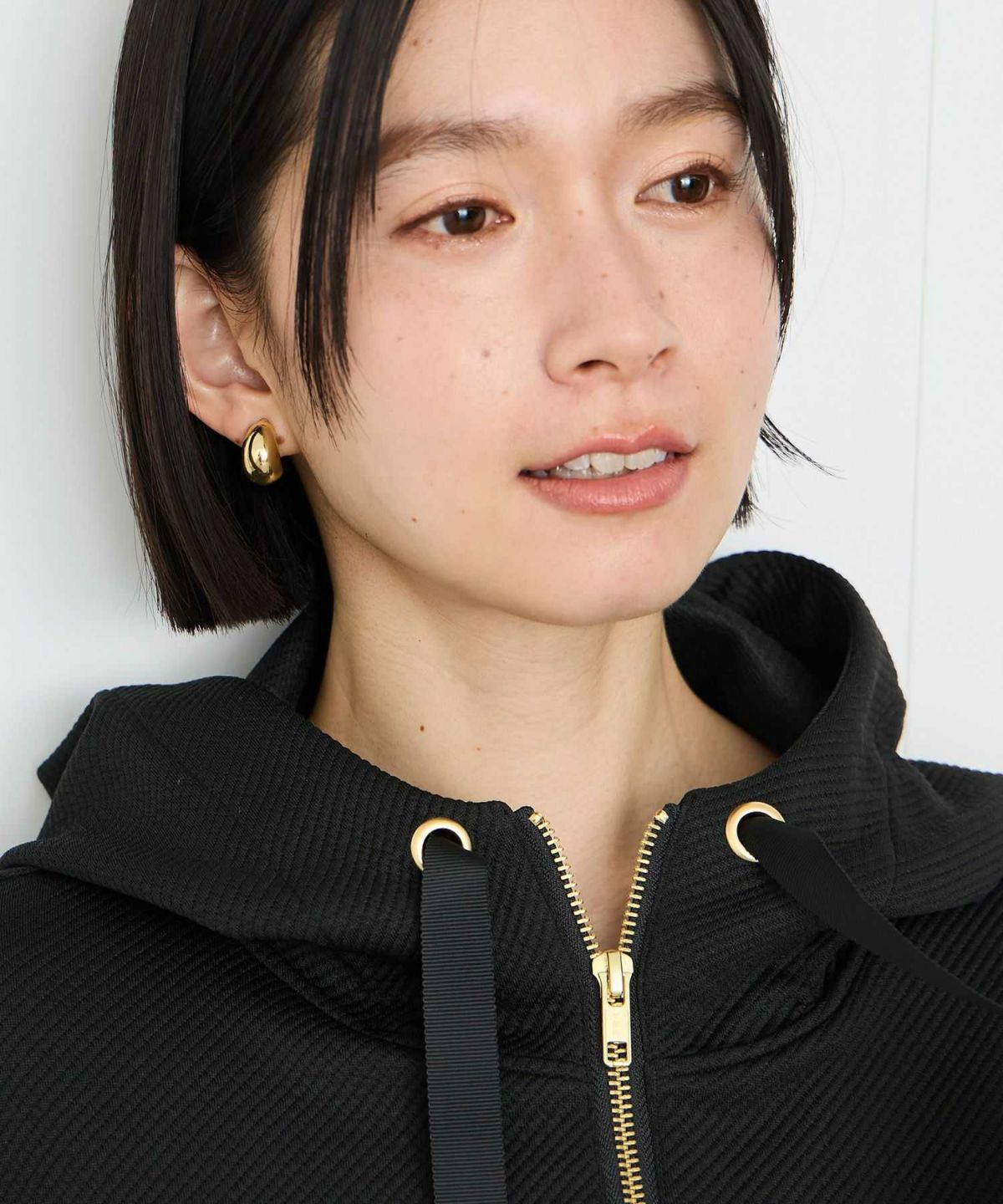 Idnes カルゼフードブルゾン レディース