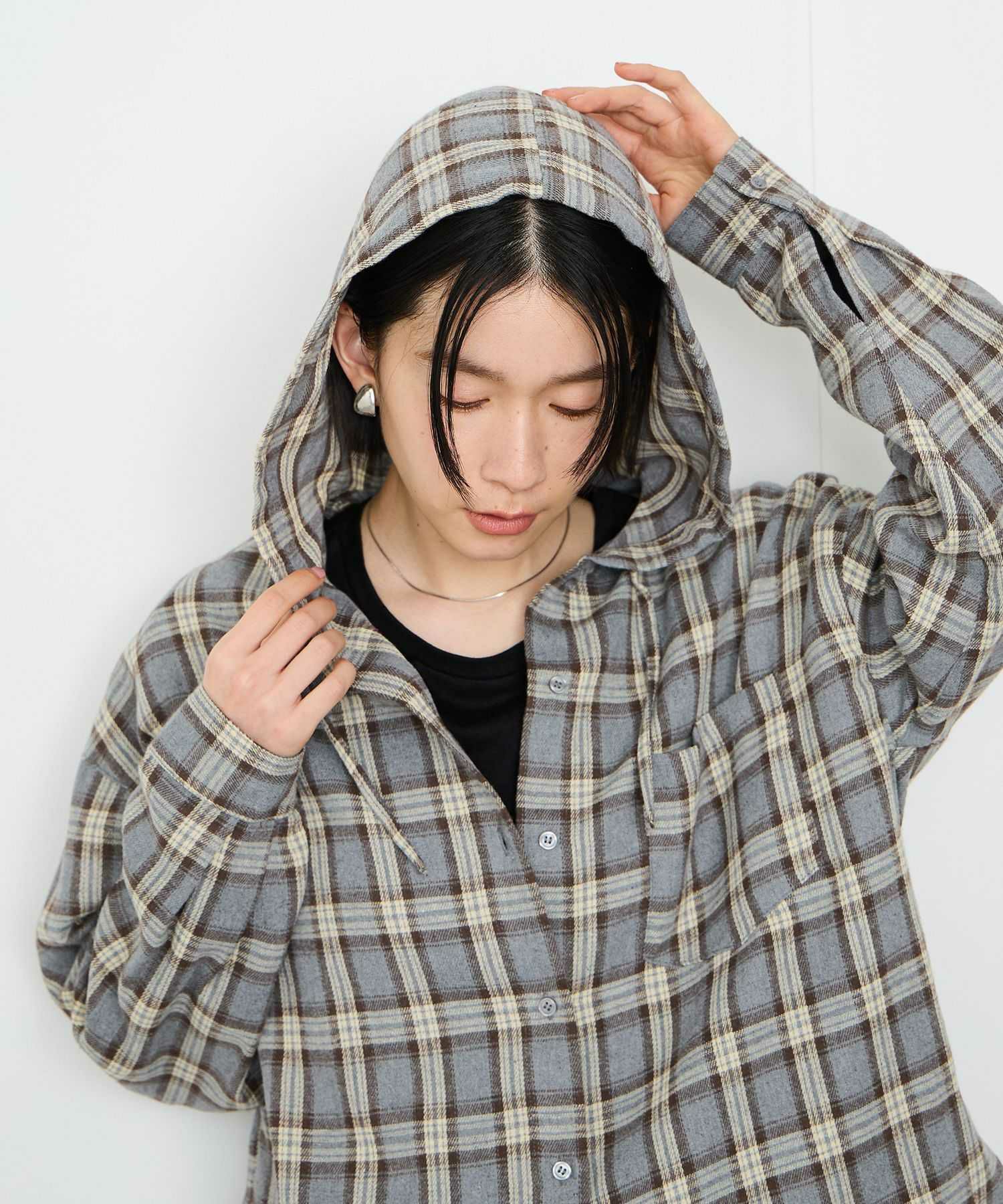 Idnes フードネルチェックシャツ レディース