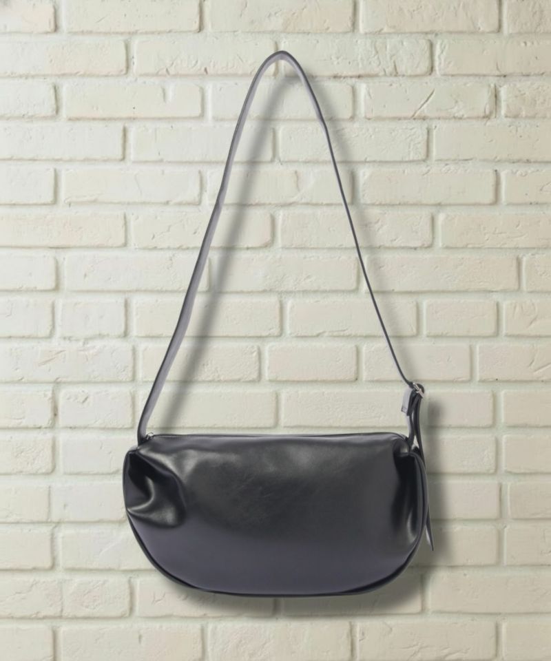 ソフト合皮横型ショルダーバッグ商品画像-1