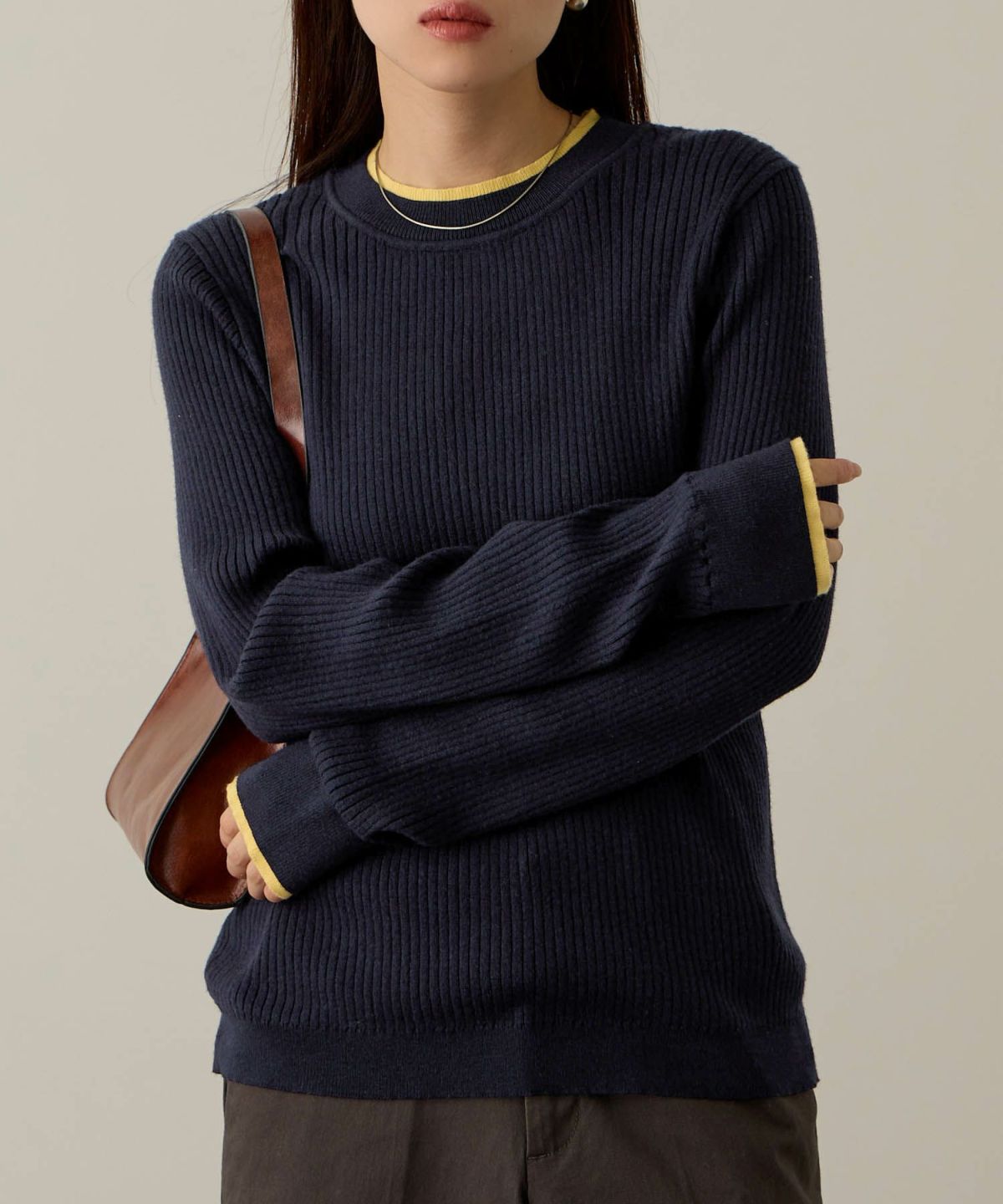 NAVY 配色リブインナープルオーバー レディース