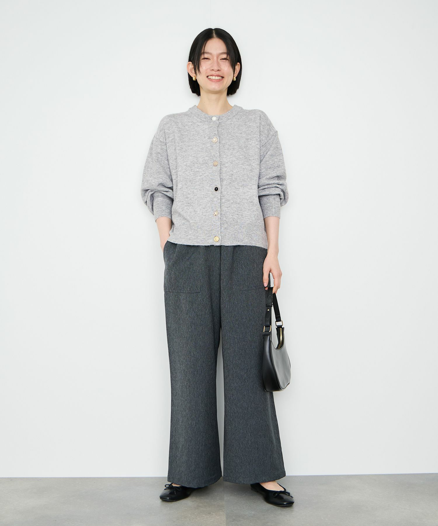 Idnes  アソートビジューボタン ヤクライククルーネックカーディガン レディース商品画像-15