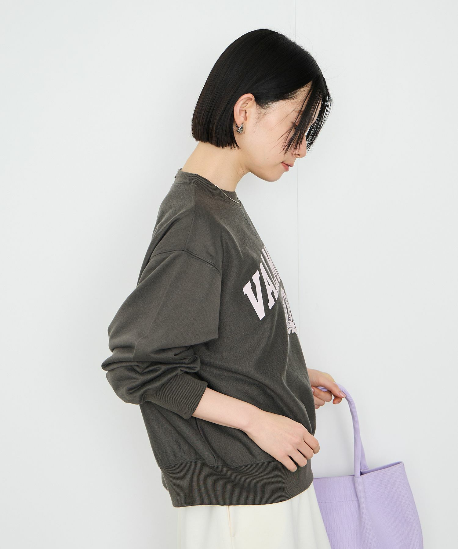 Idnes VALMONT カレッジロゴビッグシルエットスウェット レディース