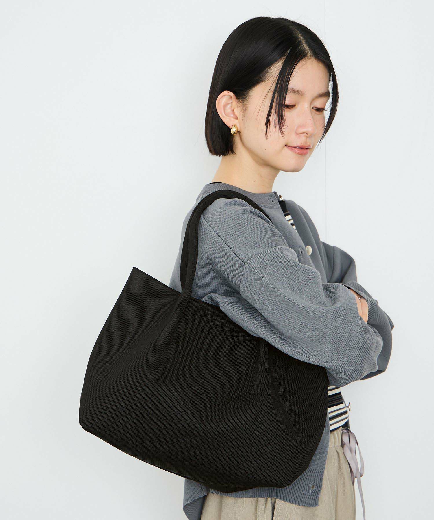 Idnes ニットトートバッグ